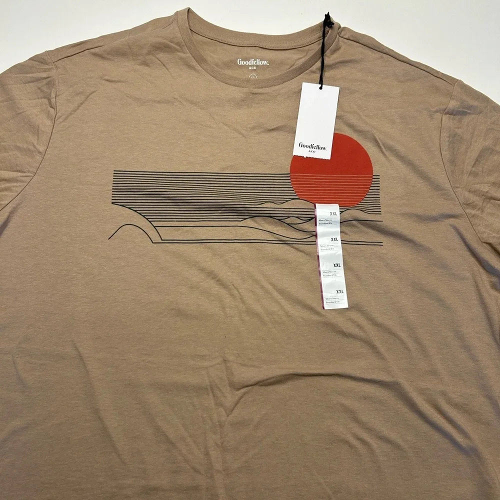 Goodfellow & Co Men's Brown Graphic Tee with Red Sun - Picture 6 of 6